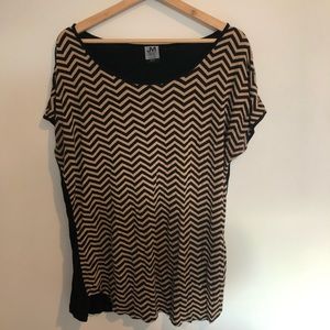 Jonathan Martin chevron stretch top